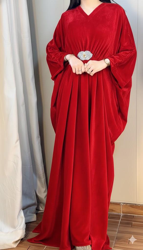 Elegant Pleated Kaftan Maxi Dress with Silver Floral Brooch